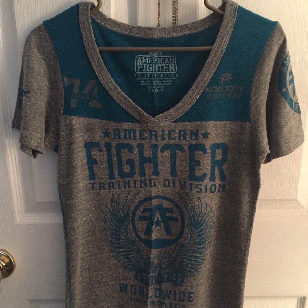 American Fighter tee size M